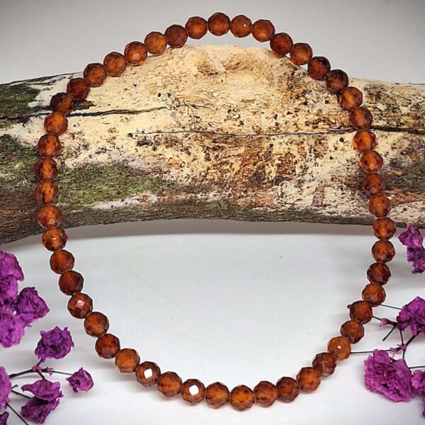 Hessonit Granat Stretcharmband facettiert 4mm Perlen